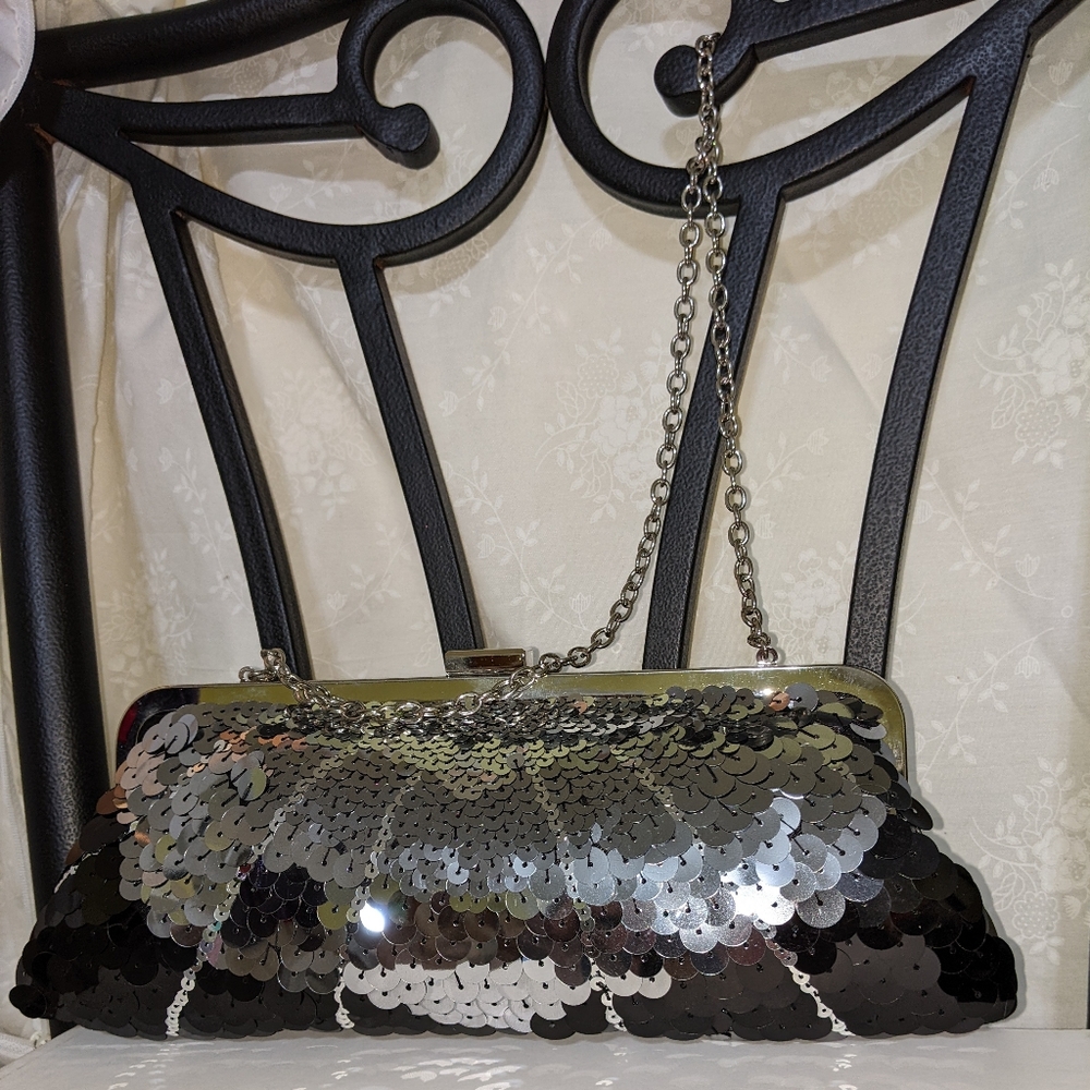 Silver/Blk Sequined Clutch With Chain For A Strap… - image 1